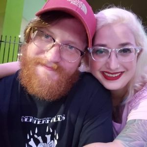 Meet your Posher, Cassandra